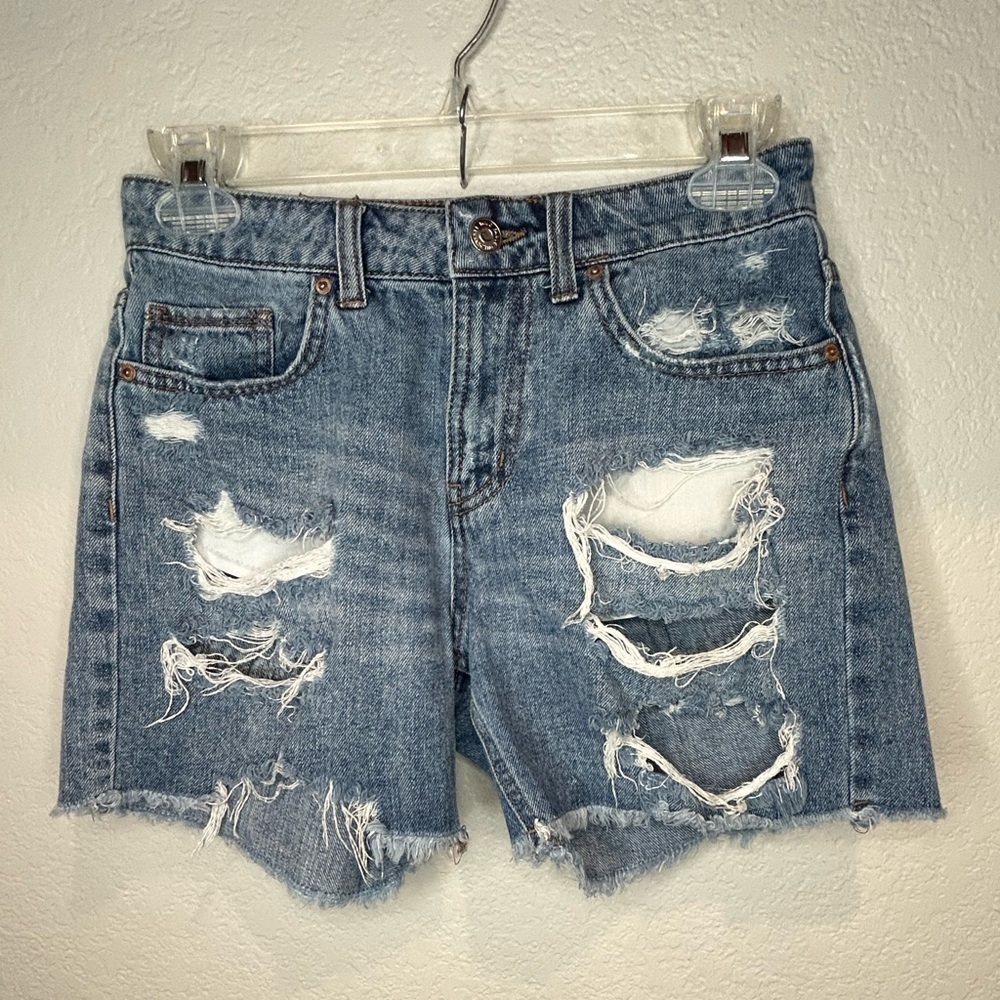 WJ4. Wild Fable High Rise Distressed Jean shorts 00